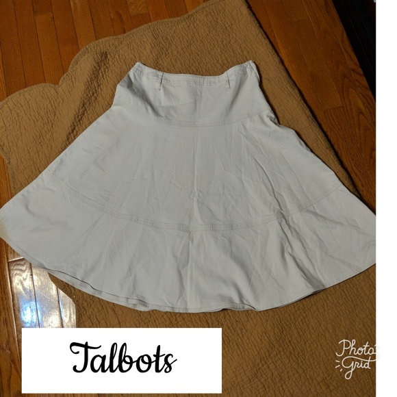 Talbots Dresses & Skirts - Talbots Khaki Cream Skirt!! Size 6